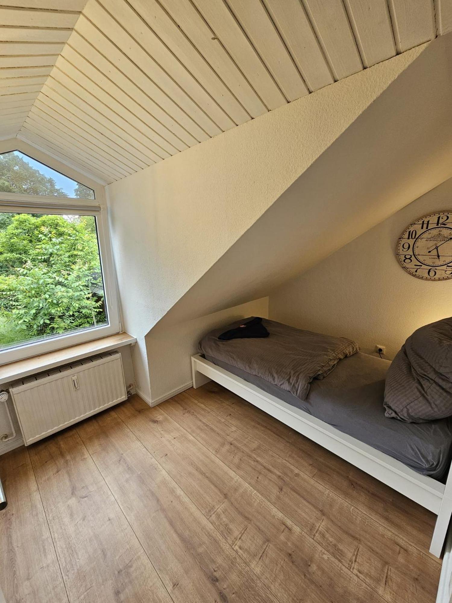 Tautraum Suite Mit Whirlpool Und Gruenem Ausblick Wilhelmshaven Exterior photo